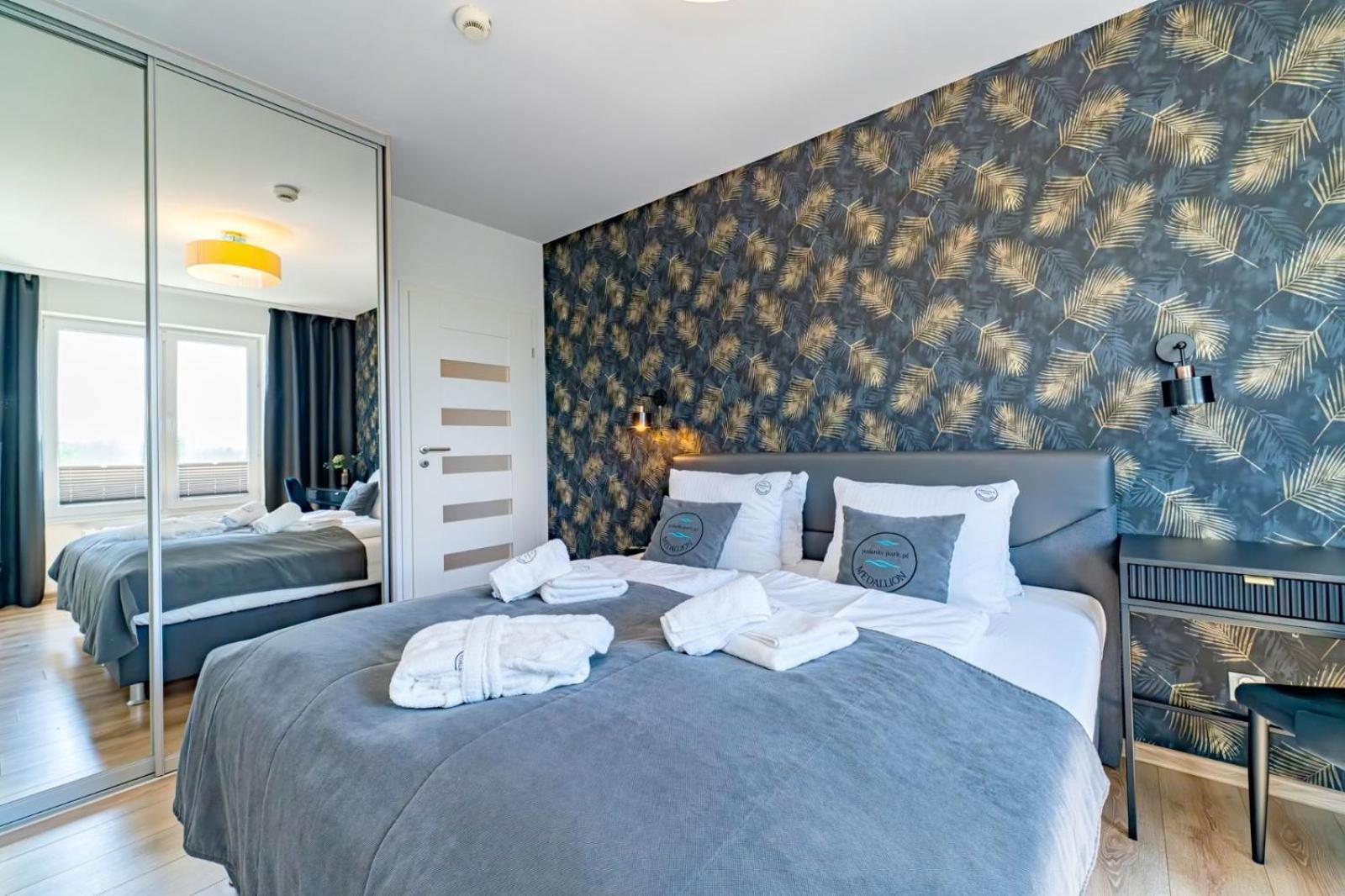 Apartament Medallion โควอบเซก ภายนอก รูปภาพ